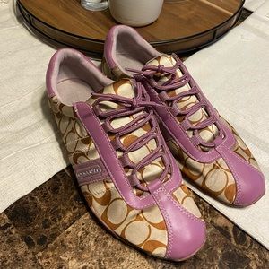 Coach shoes pink and tan size 10
